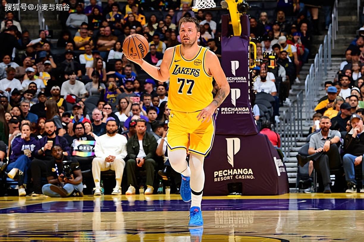 jiuyou官网入口-从东契奇赛事官方发布大比分领先新规到今晚NBA季后赛传出新动向，里程碑夜上海久事止住颓势